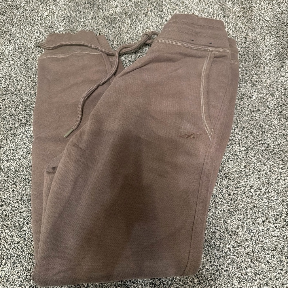 Hollister Men's Brown Drawstring Joggers size Small
